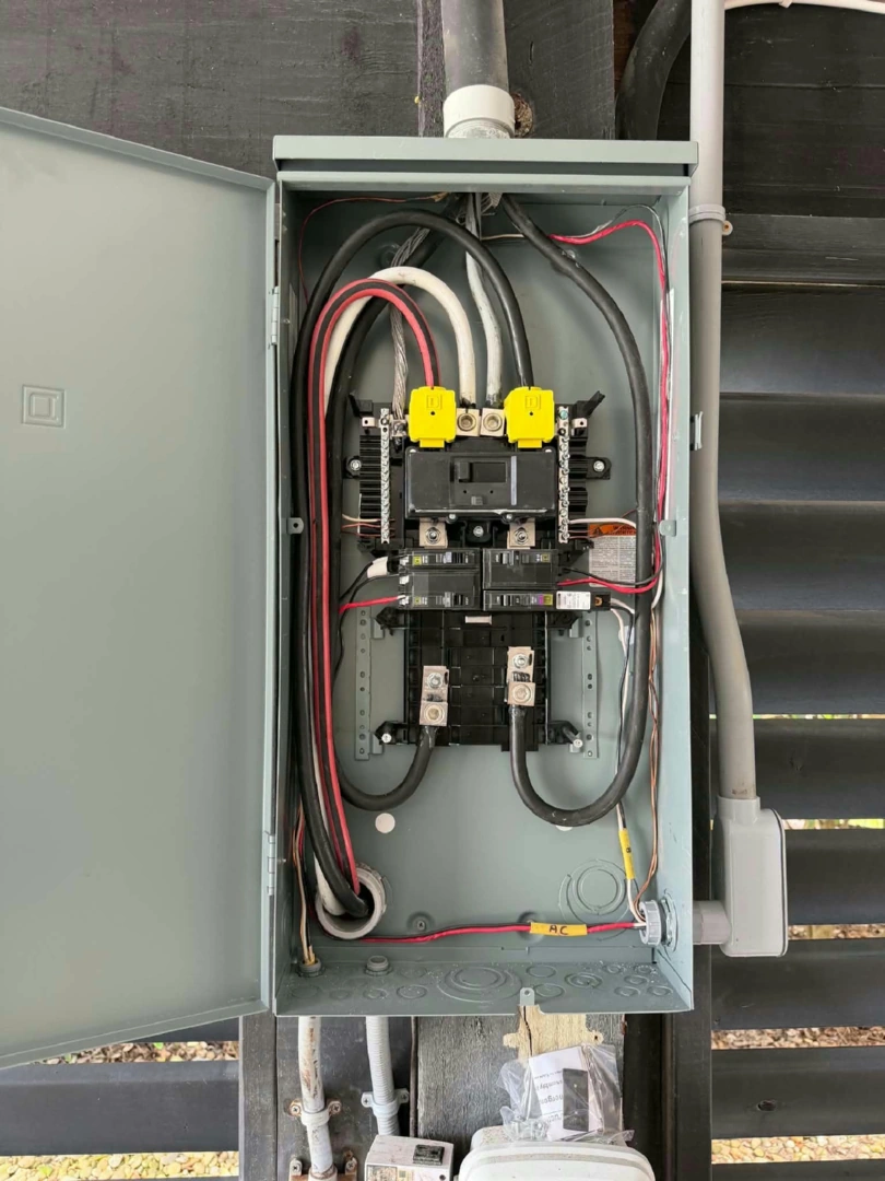 Expert Outdoor Main Breaker Panel Installation in North Myrtle Beach